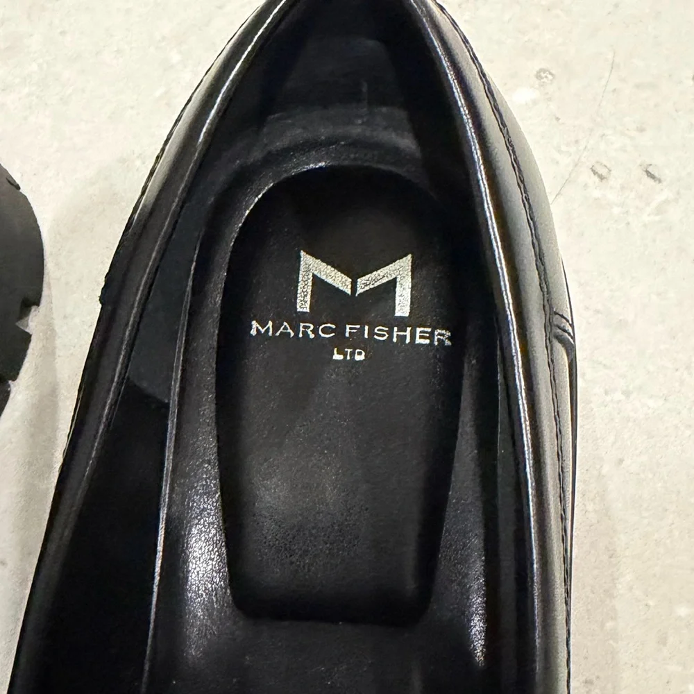 Marc Fisher black loafer size 7 - Picture 3 of 7